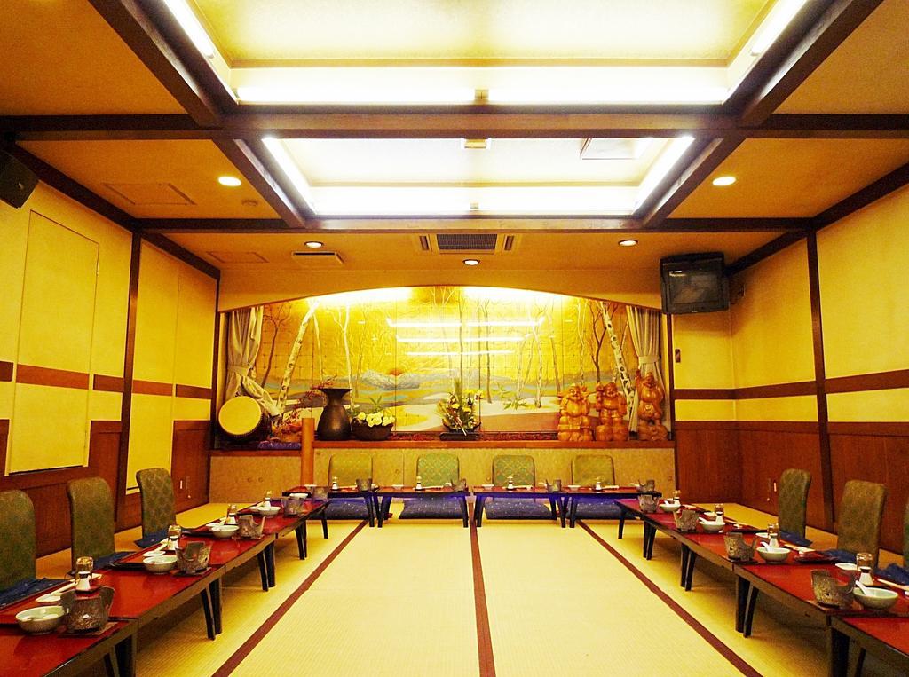 Chuo Hotel Chikuma Buitenkant foto